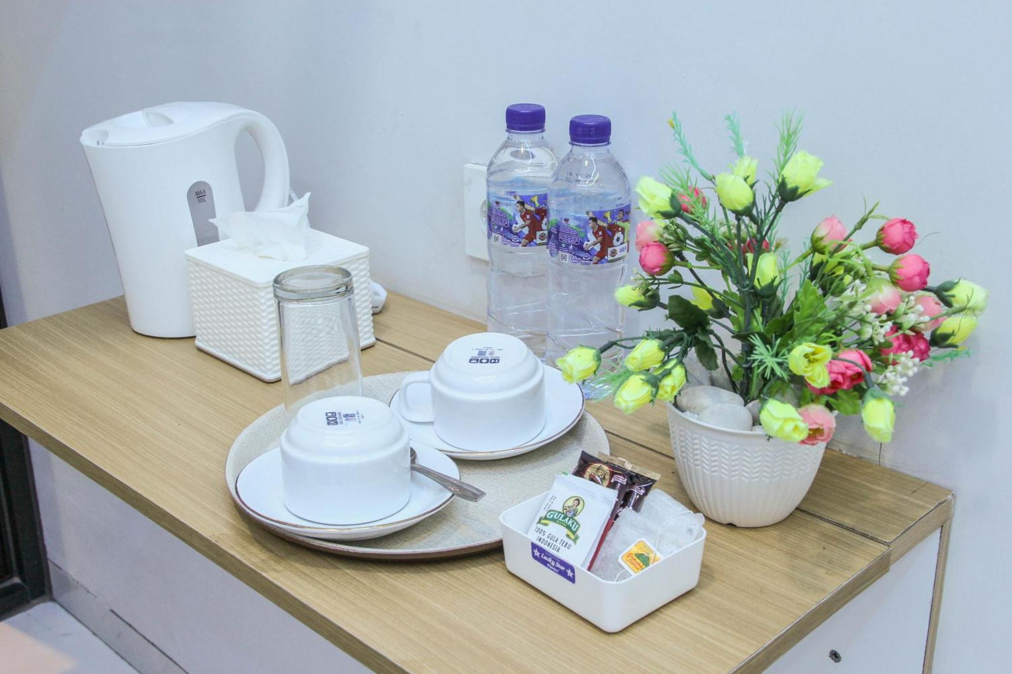 Laswi Syariah Guest House 万隆 外观 照片