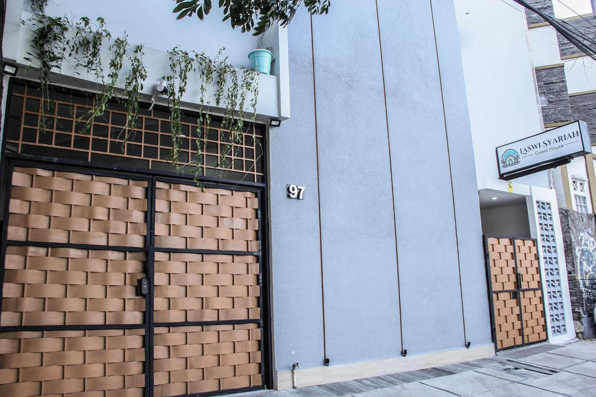 Laswi Syariah Guest House 万隆 外观 照片