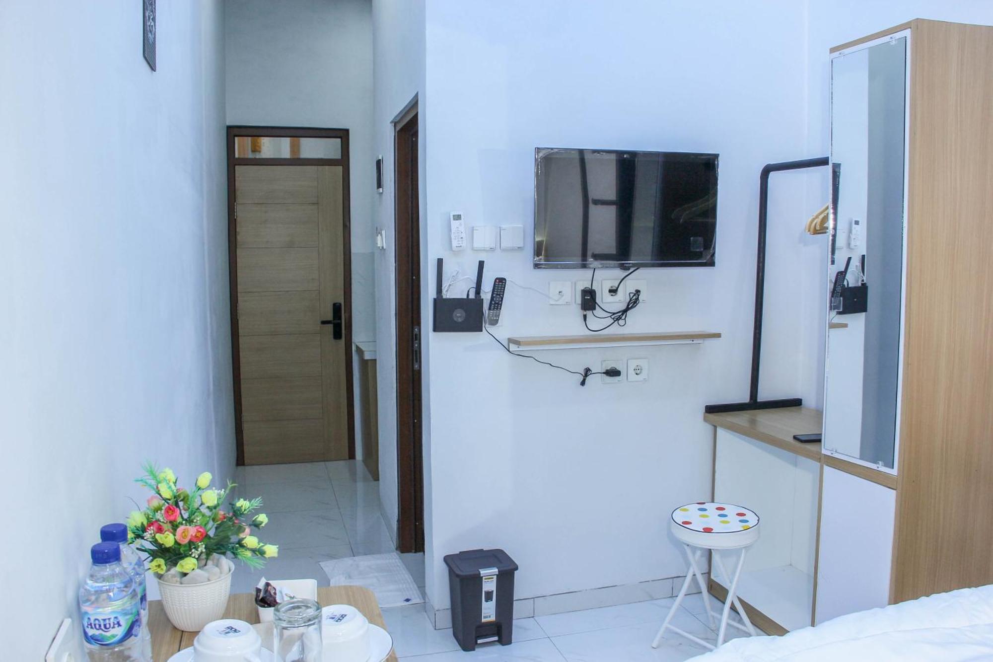 Laswi Syariah Guest House 万隆 外观 照片